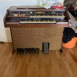 Hammond Piano 