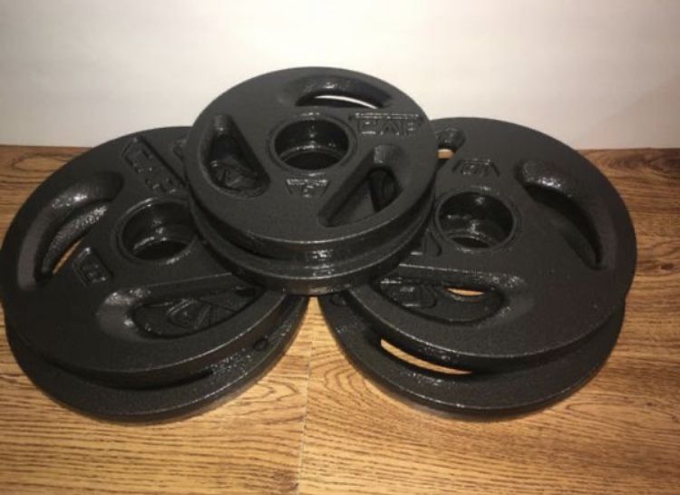 Weights 3 Piece 7ft Olympic Bar with 2x25s,4x10s and 2x5s (100lbs of plates)