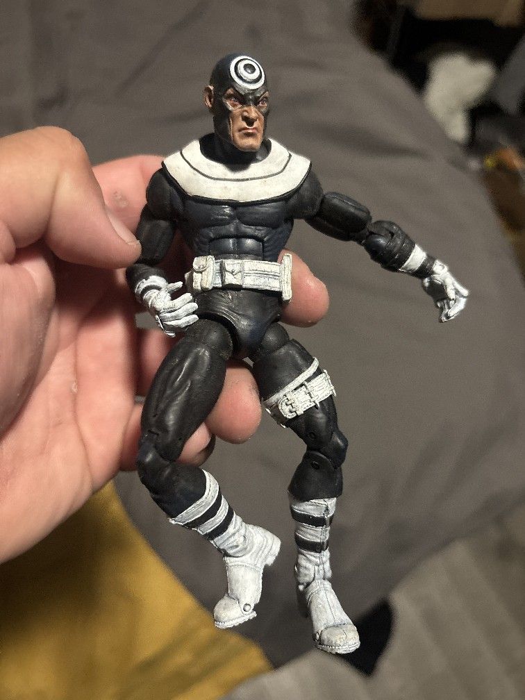 Bullseye Marvel Action Figure Early 2000s
