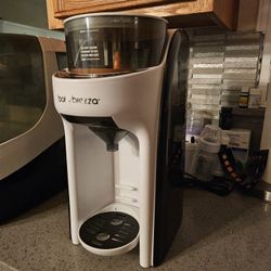 Baby Brezza Bottle Maker