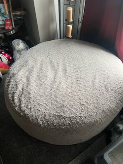 Costco brand love sack Great Condition!!