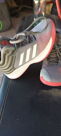 Adidas Size 3 In A Half (KIDS)