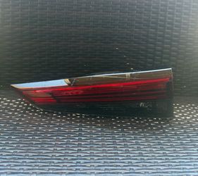 2020 2021 2022 2023 Toyota Highlander Right Passenger Side Tail Inner Light OEM