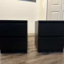 Set of 2 Kepner Nightstands – Coffee Finish – w/ Drawer Storage
