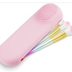 Large Travel Makeup Brush Holder, 2 in 1 Larger Silicone Makeup Brush Case with Magnetic Closure and Makeup Brush Cleaning Head, Portable Cosmetic Fac