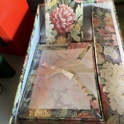 Stationary Set