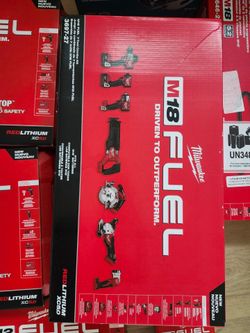 Milwaukee M18 FUEL 7-Tool Combo Kit