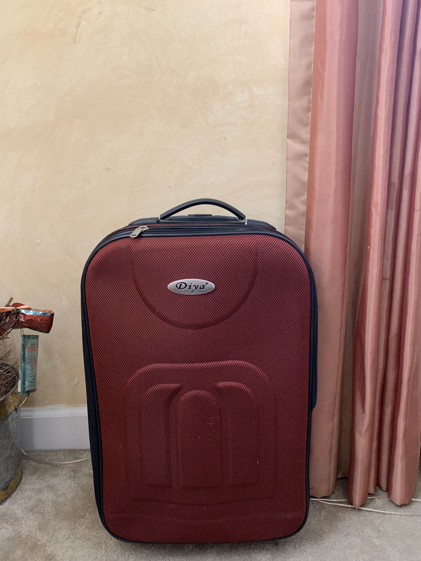 New Luggage/Suitcase/Carryon
