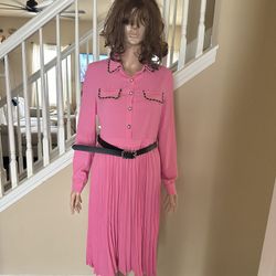 Women’s Pink Dress