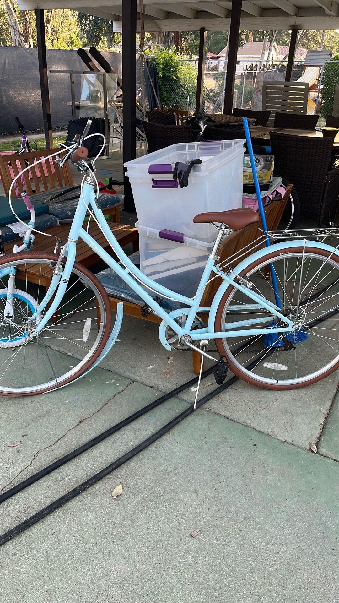 Retrospec City Bike