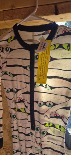 Boys pjs size 12 new