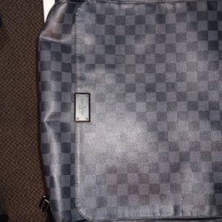 Louis Vuitton  Messenger Bag
