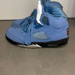 UNC University Jordan 5 Retros