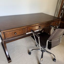 Desk And Chair 