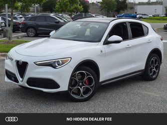 2022 Alfa Romeo Stelvio