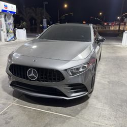 Mercedes Benz 