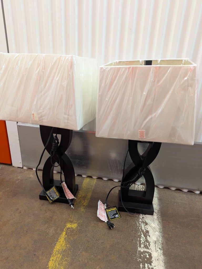 Modern 2pc Ashley Lamp Set