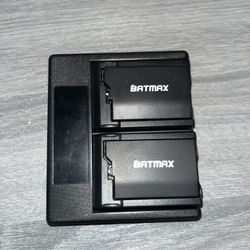 BATMAX Dual Battery Charger for Sony NP-FW50