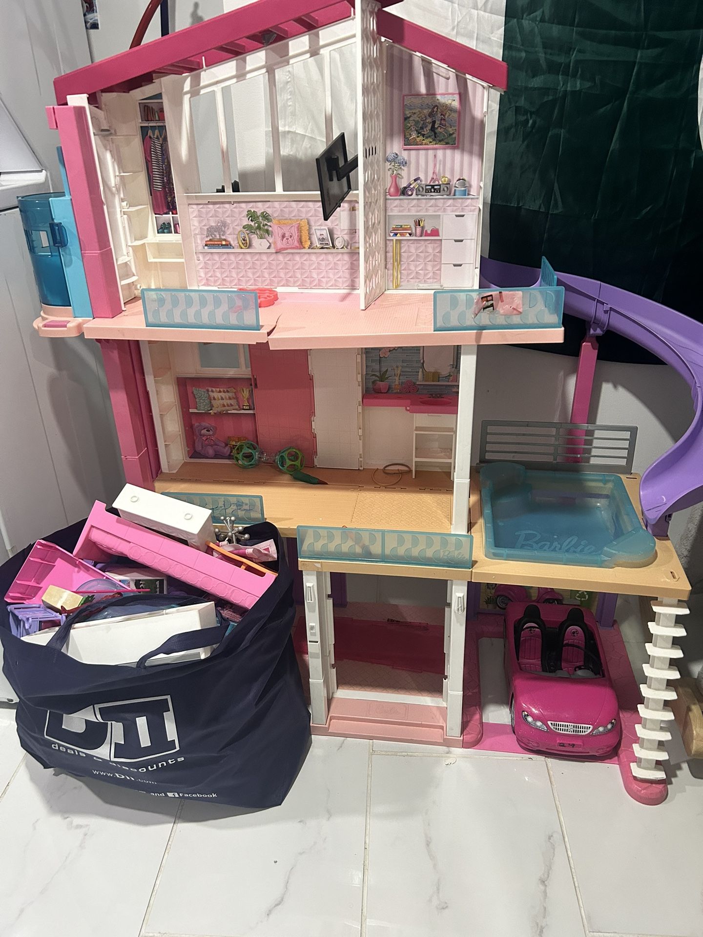 Barbie Dream House Doll Set