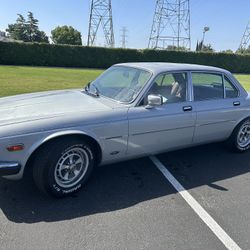 1986 Jaguar X6