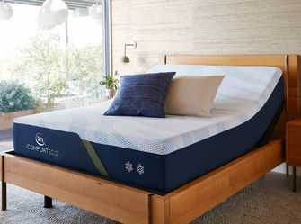 Serta® iComfort ECO™ 12.5" Foam Plush Tight Top king  Mattress  New mattress in a plastic sealed   We offer same day delivery