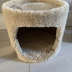 Tan kitty condo (new)
