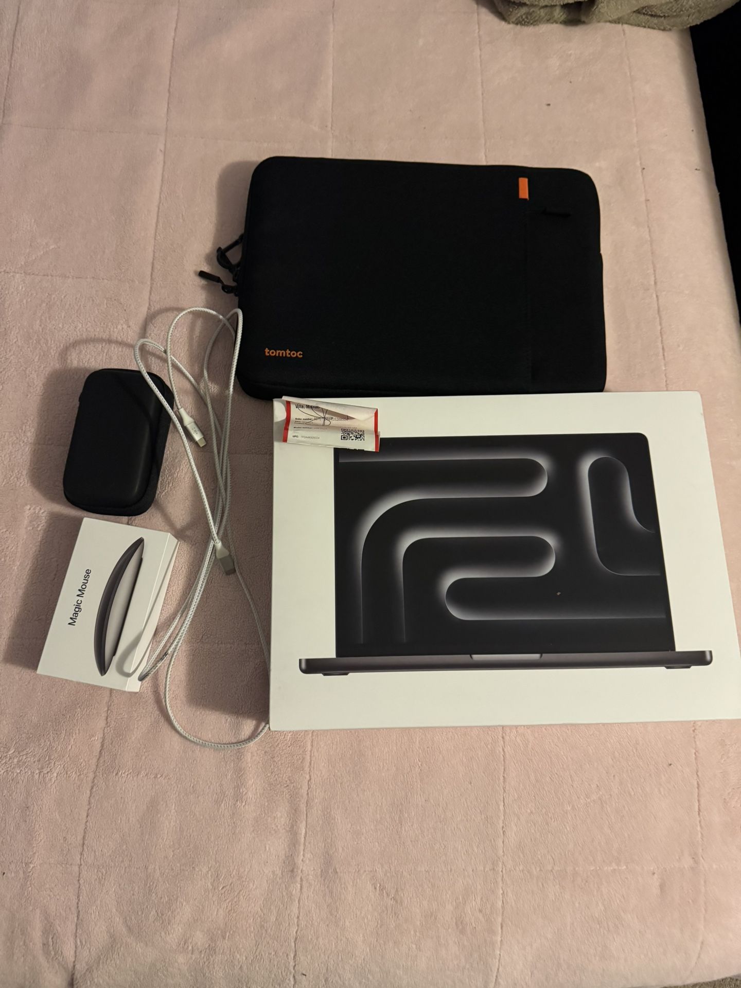 MacBook Pro M3 16gb