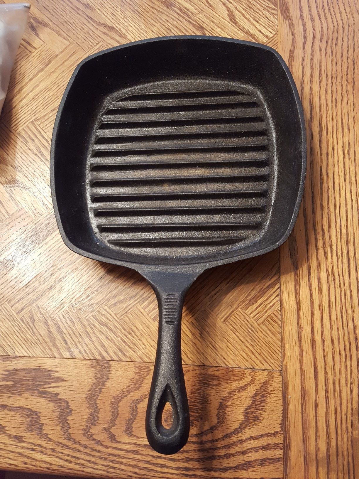 Emeril, Lagasse, Cast Iron, 10," Square, Skillet, Grill, Ribbed, Fry Pan . Pre-seasoned cast iron skillet. Cast iron grill.