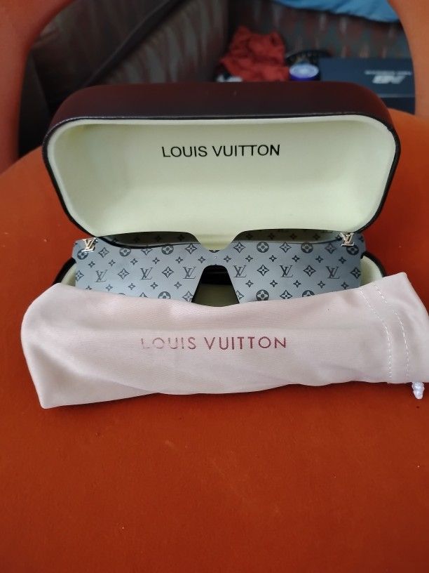 Louis Vuitton Sunglasses
