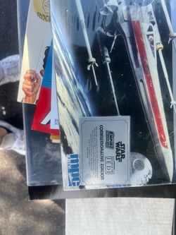 Star Wars  X-Wing fighter jet