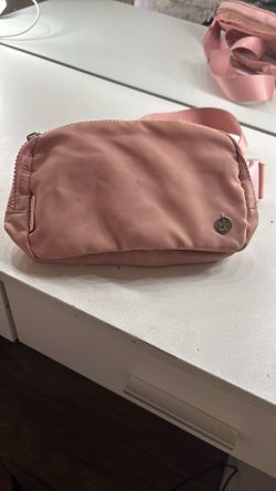 Lululemon Belt bag