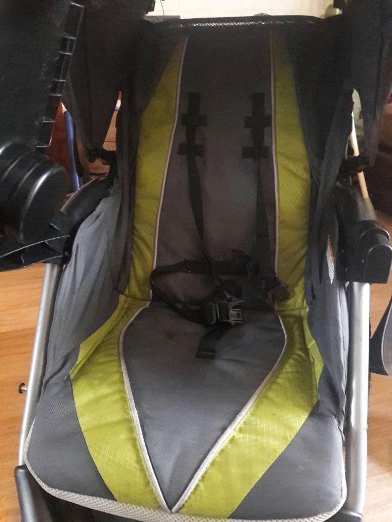 Jogger stroller practically new