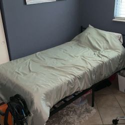 Twin Bed Set