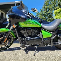 2014 Kawasaki Vulcan 900 Custom 