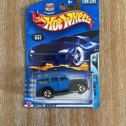Hot wheels 5- wild wave