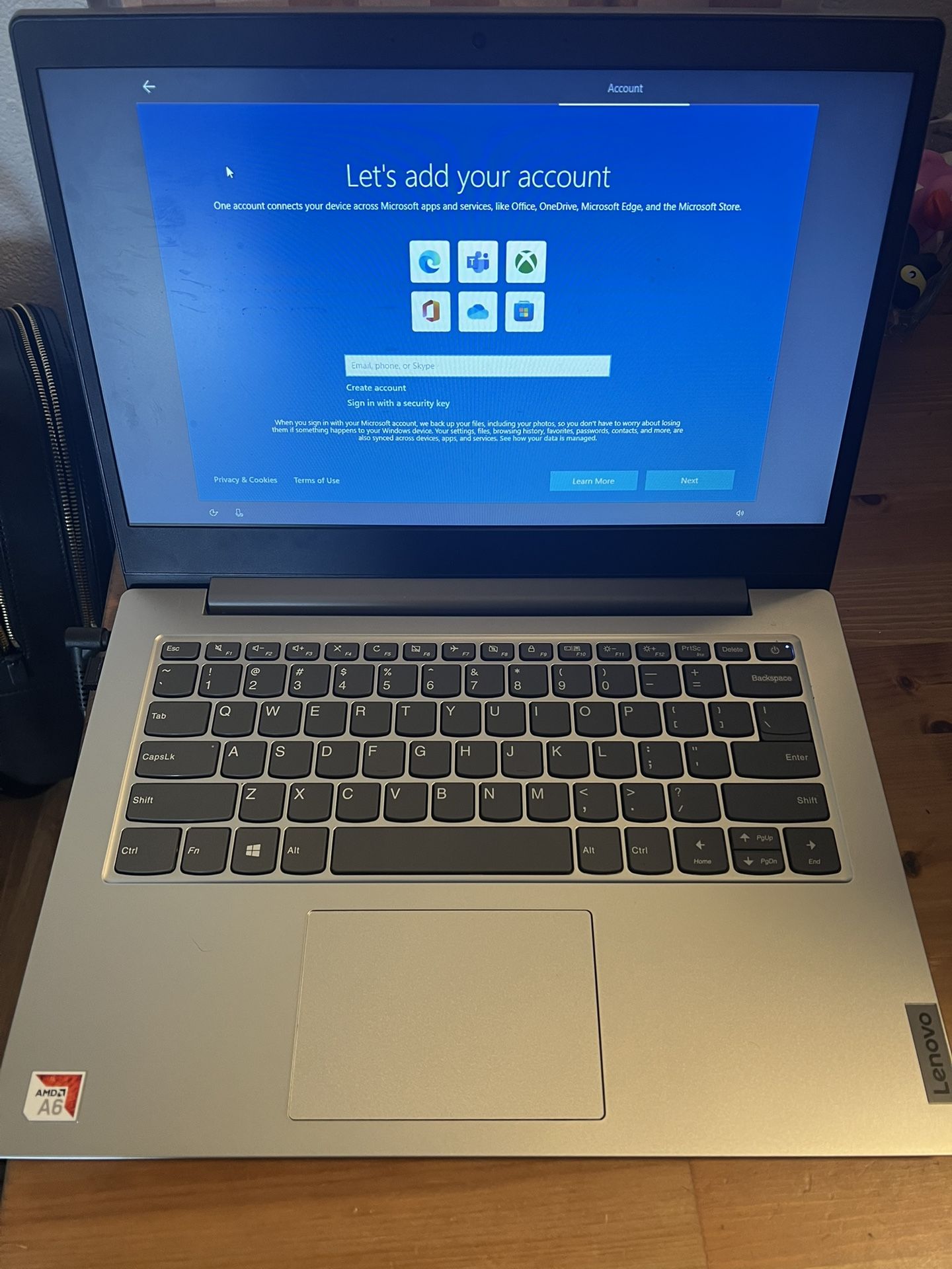Lenovo IdeaPad Slim 1