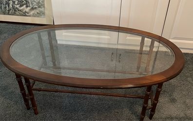Coffee table - glass top
