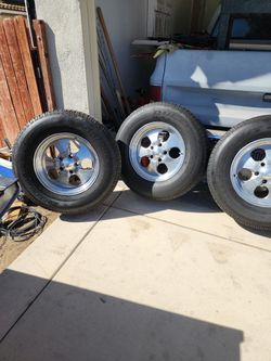 Wells and Tires Eagle alloys Sais 17s