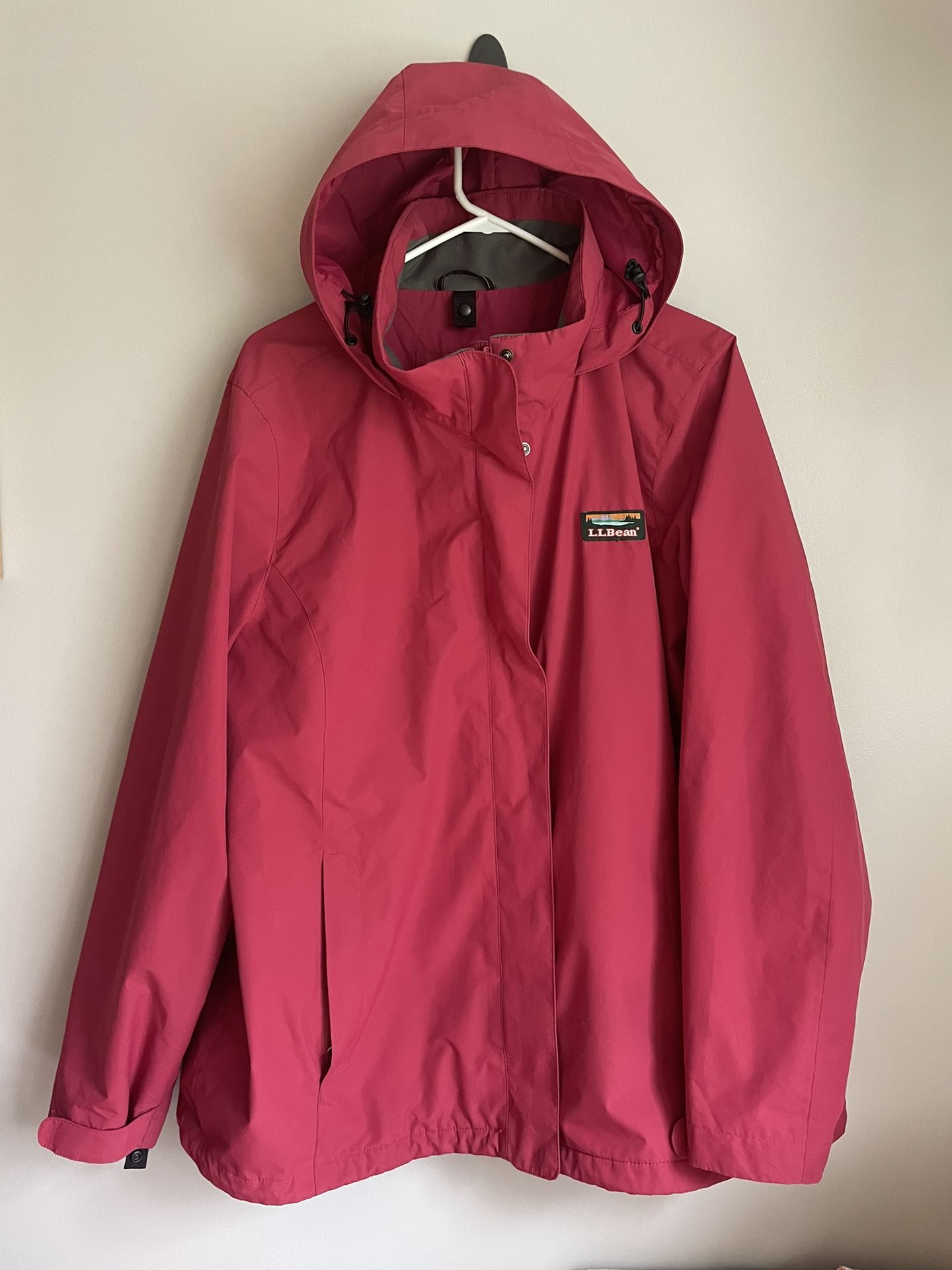 Women's L.L. Bean Pink Raspberry Hooded Waterproof Rain Jacket Coat Size XL
