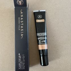 Anastasia Beverly Hills Liquid Glow Highlighter Bronzed