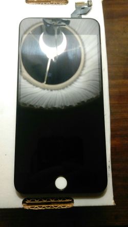iPhone 6s Plus LCD replacement