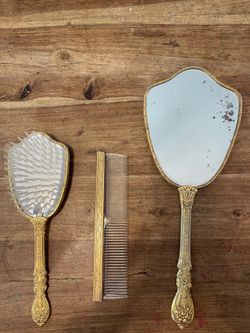 Vintage gold tone, vanity set with roses and pearls