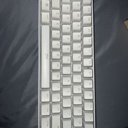 Gk61 Keyboard With HyperX Key Caps 