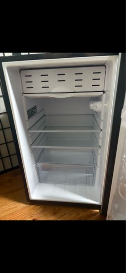 Mini fridge