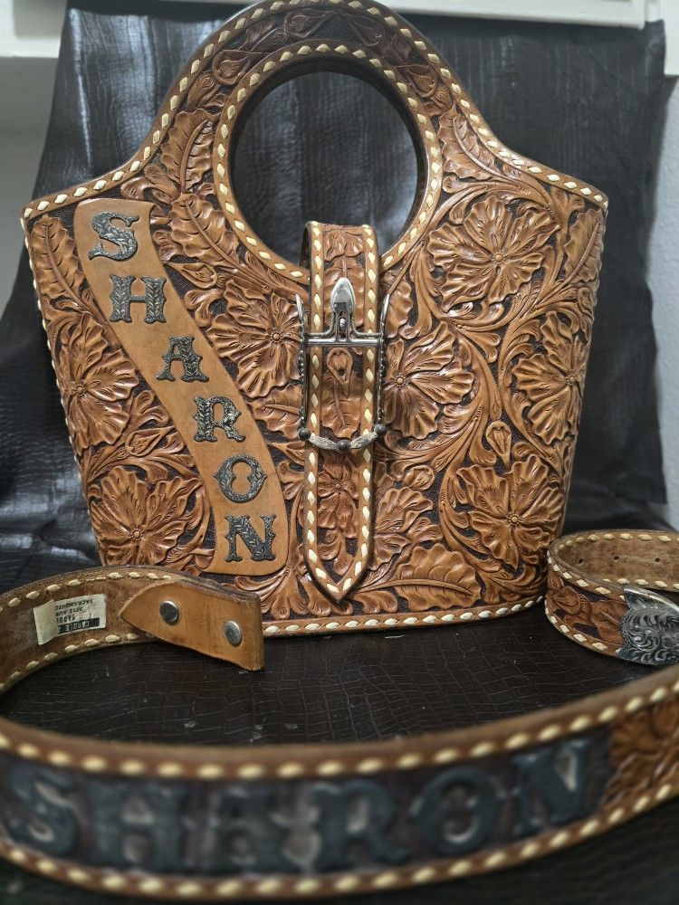 PURSE & BELT WESTERN STYLE