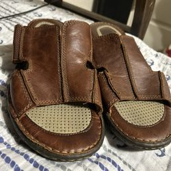 Born Sandals Size 11m