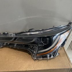 2020-2023 Toyota Corolla Se Left Headlight 