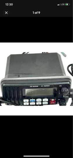 Icom IC-M422 VHF Marine Radio Transceiver Fixed Mount Hand Mic Black NOT TESTED