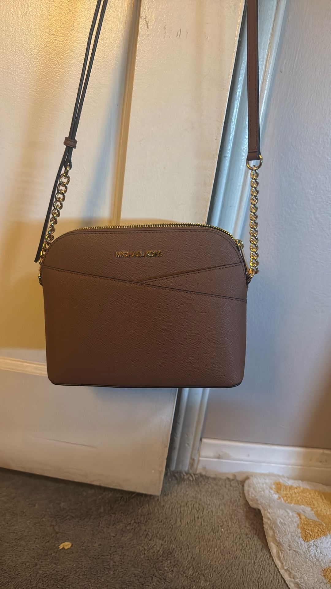 Michael Kors Crossbody Bag