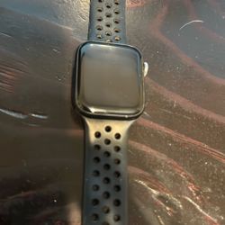Apple Watch Series 6 44mm GPS + Cellular 